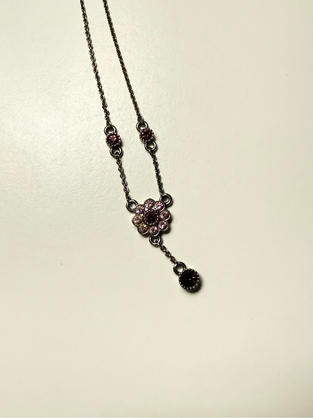 ▪️ Delicate Light & Dark Purple Flower Pendant Necklace • Women's Jewelry - Picture 3 of 6